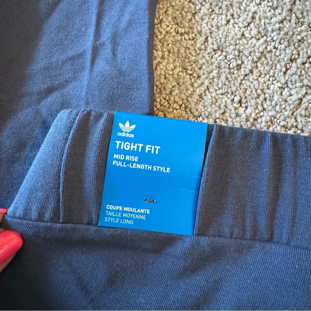New Adidas originals leggings - Picture 4 of 5